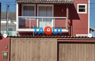 Casa duplex com 4 quartos, sendo 3 suítes no  novo portinho, cabo frio - rj