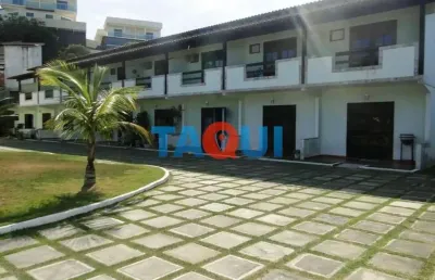 Casa  à venda com 3quartos em condomínio. peró cabo frio - rj