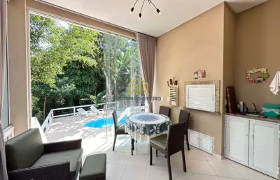 Casa em condomínio fechado com 4 quartos à venda na rua zanzibar do nascimento lins, --, trindade, florianópolis por r$ 2.495.000