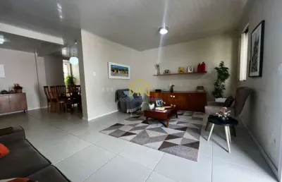 Casa com 3 quartos à venda na rua almirante carlos da silveira carneiro, --, agronômica, florianópolis por r$ 1.600.000