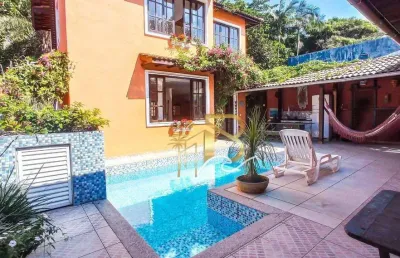 Casa com 5 dormitórios à venda, 240 m² por r$ 2.100.000,00 - tombo - guarujá/sp