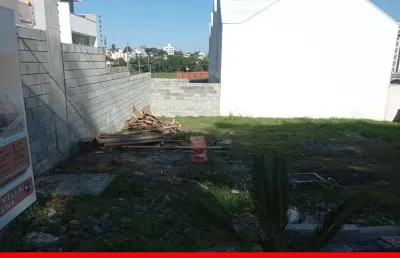 Terreno a poucos metros min do batel - pronto para construir