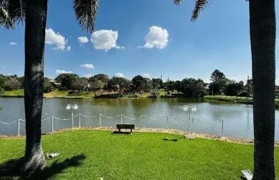 Imóvel de luxo em colinas do mosteiro de itaici, indaiatuba - casa com piscina aquecida, mezanino e área de serviço - confira!