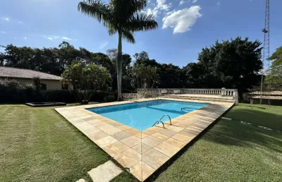 Linda chácara em colinas do mosteiro de itaici, indaiatuba - 550m² de conforto e lazer em condomínio com portaria 24h. terreno de 6 mil m2