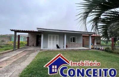 C749 - residência em ótima localização no balneário presidente