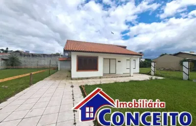 C1086 - linda residência em ótima localização no centro de imbé