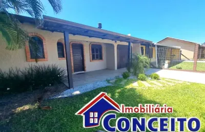 C1105 - excelente residência com piscina localizada no centro de imbé