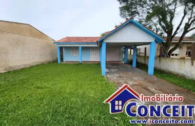 C133 - residência com 3 dormitórios localizada no balneário mariluz