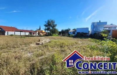 T412 - excelente terreno a 50 metros do mar em marisul