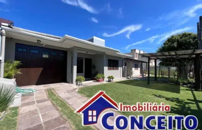 C308 - linda residência a 200 metros do mar em mariluz