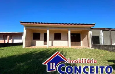 C130 - excelente residência em ótima localização no balneário albatroz