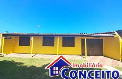 C73 - ótima residência localizada no balneário ipiranga