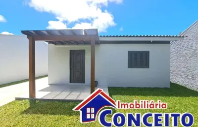 C243 - linda residência composta de 03 dormitórios localizada em mariluz