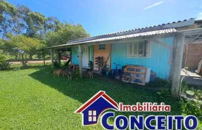 C353 - ótima residência em região de moradores no balneário santa terezinha