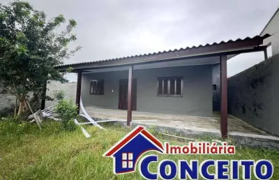 C249 - linda residência em ótima localização no balneário presidente