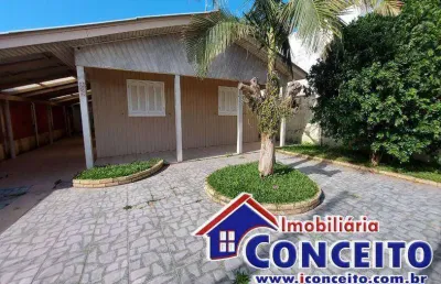 C119 - excelente residência situada na avenida principal de imbé/rs
