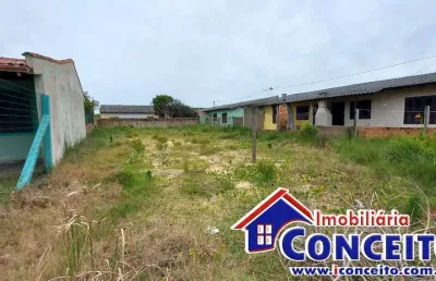 T58 - ótimo terreno medindo 300m² localizado a 500 m do mar