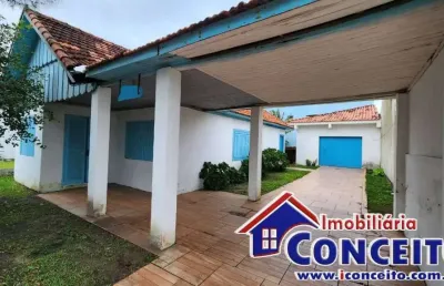 C40 - residência em ótima localização próxima ao mar em mariluz