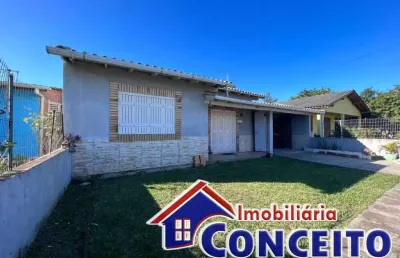 C107 - residência localizada em região tranquila no balneário mariluz