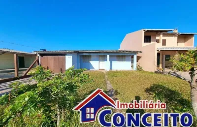 C549 - ótima residência composta de 03 dormitórios no balneário nordeste