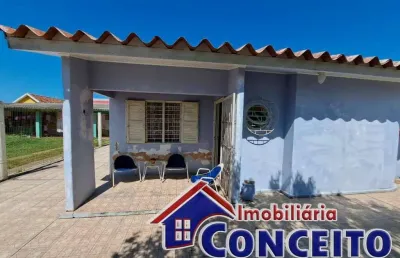 C204 - residência composta de 03 dormitórios  localizada em mariluz