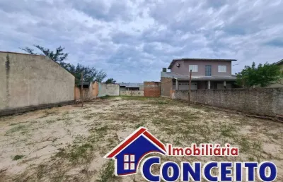 T252 - excelente terreno em ótima localização a 100 metros do mar