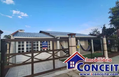 C1034 - excelente residência em ótima localização no centro de imbé