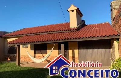 C673 - linda residência localizada próxima ao mar em santa terezinha