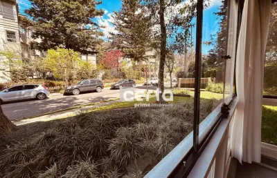 Apartamento 3 d. localizado na praça das rosas - centro/gramado (requinte e conforto)