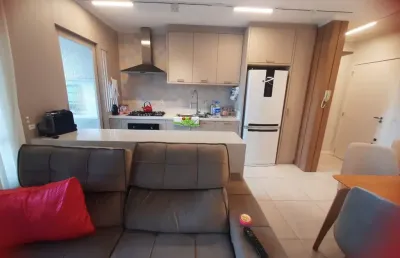 Lindo apartamento de 2 dormitórios no  centro de criciúma