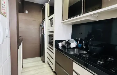 Lindo apartamento mobiliado de 3 dormitórios, bairro comerciário-criciúma