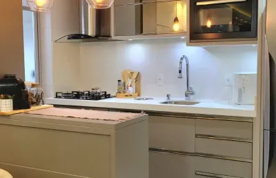 Lindo apartamento de 2 dormitórios no  centro de criciúma/sc