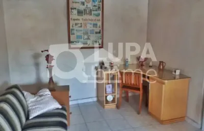 Sobrado com 3 quartos e 2 vagas para venda na vila maria alta