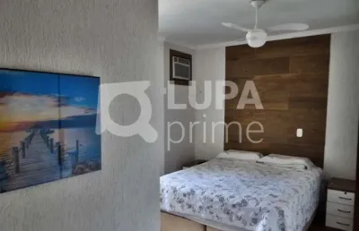 Sobrado com 4 quartos para venda, água fria, sõ paulo