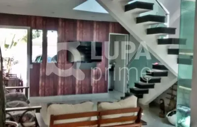 Casa com 3 quartos à venda na Rua Dirce Rodrigues, 112, Limão, São Paulo