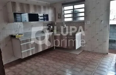 Casa com 2 quartos para venda, água fria, são paulo