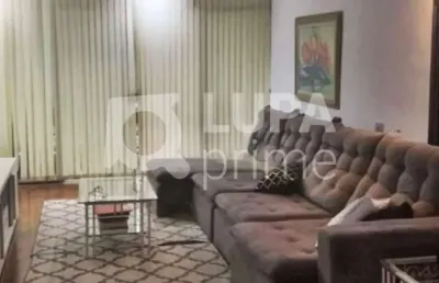 Sobrado com 3 quartos, closet, sacada e 4 vagas, para venda, parada inglesa, são paulo
