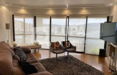 Apartamento com 3 dormitórios sendo suítes á venda em santana