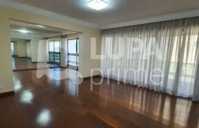 Apartamento com 4 dormitórios sendo 2 suítes á venda em santana