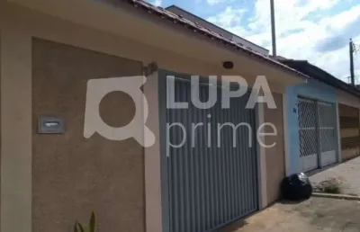 Casa térrea com 2 dormitórios á venda na bortolandia