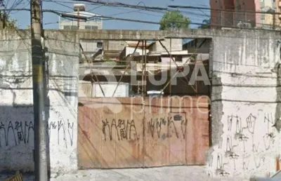Terreno à venda na Rua Inácio Mammana, 686, Vila Vitório Mazzei, São Paulo