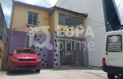 Prédio comercial com 330 metros para locação na casa verde