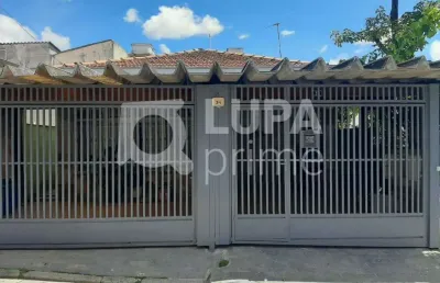 Casa térrea com 2 dormitórios à venda na vila gustavo!