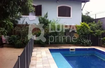 Casa para renda  5 dormitórios- 6 vagas a venda  vila amália