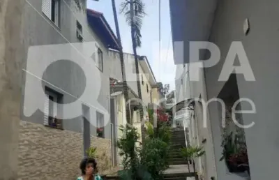 Casa térrea com 2 dormitórios à venda no santa terezinha!