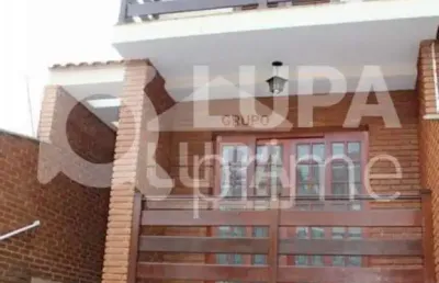 Sobrado com 3 dormitórios sendo 3 suítes á venda na vila irmãos arnoni