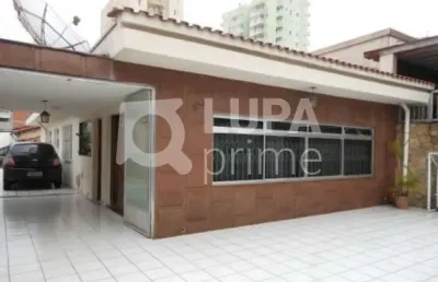 Casa térrea com 3 dormitórios 7 vagas de garagem - no tucuruvi