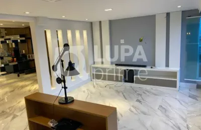 Apartamento espaçoso com 3 dormitórios (3 suítes) e 5 banheiros à venda - santa teresinha