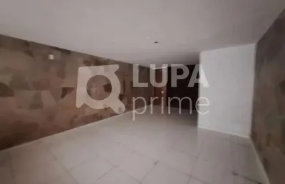 Sobrado com 3 suítes e 4 vagas de garagem á venda na vila maria alta