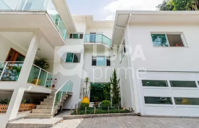 Casa/sobrado  com 450 m² a venda no jardim da montanha/cantareira